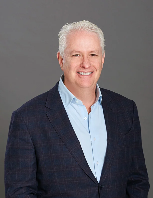 B2K Development CEO Accepts 2024 Power Developer of the Year Award